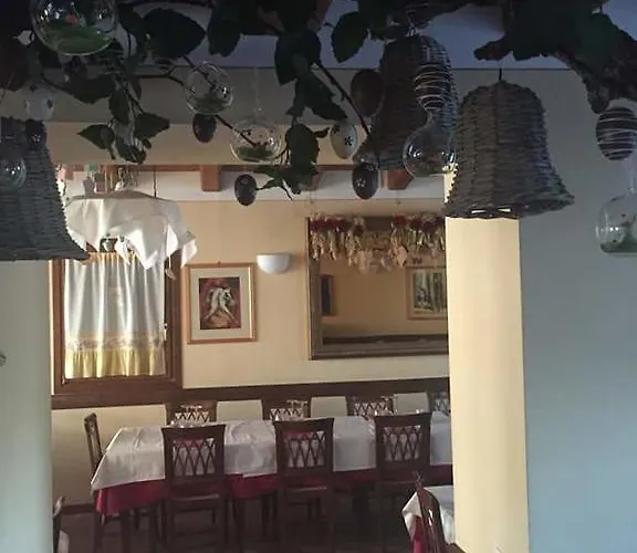 Al Convento * فافارو فينيتو